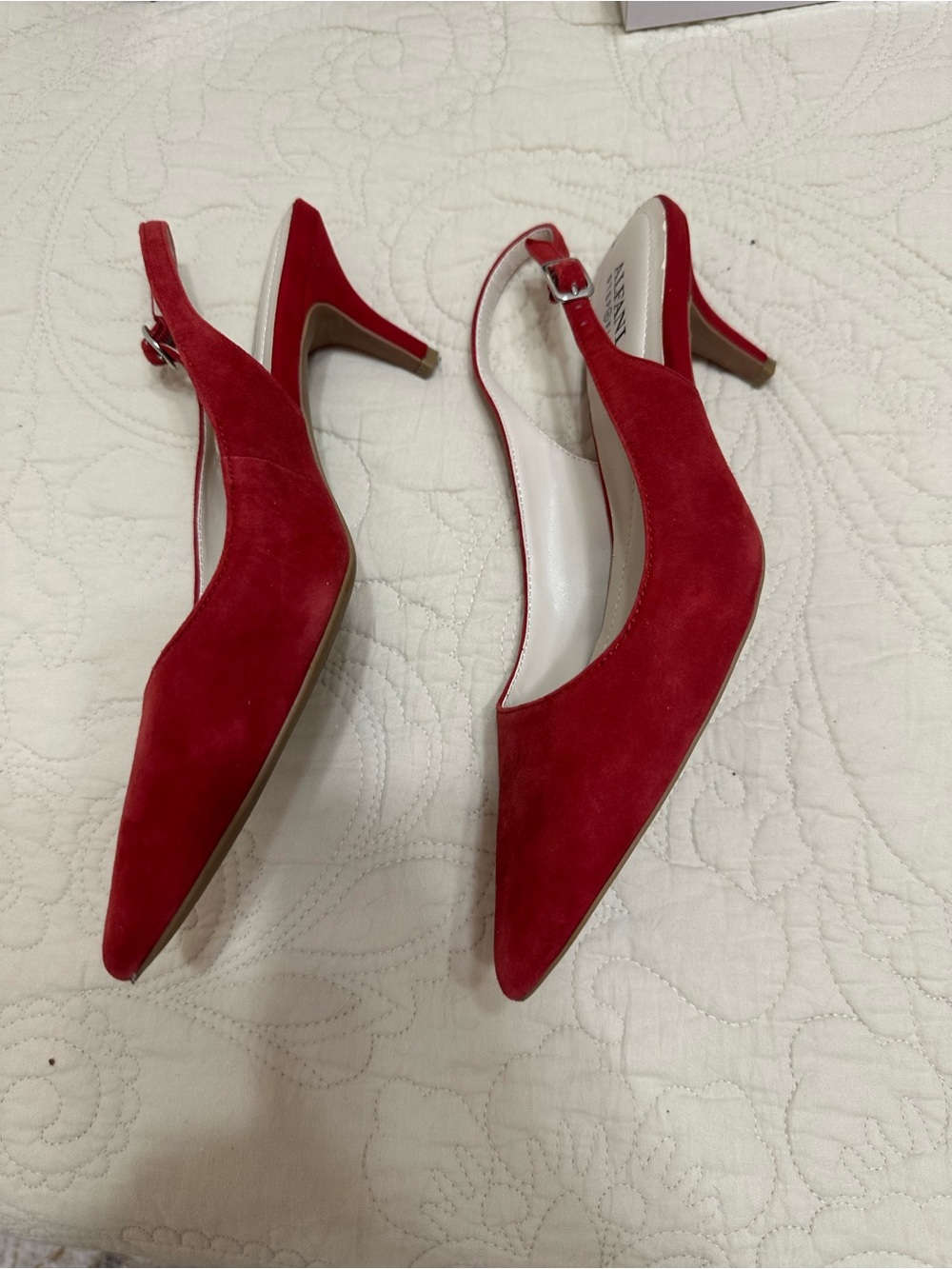 Alfani Red Suede Leather Slingback Pointed-Toe Heels size 8 - Picture 4 of 7
